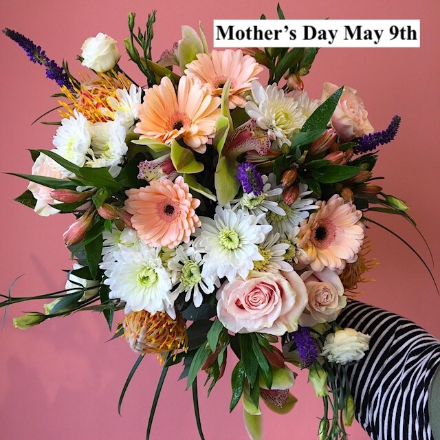 Kingston Florist Flower Delivery by Pam's Flower Garden